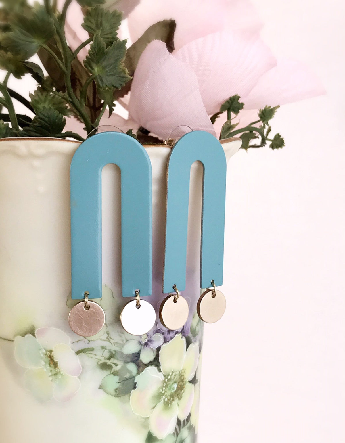 Arco Earrings - Sage