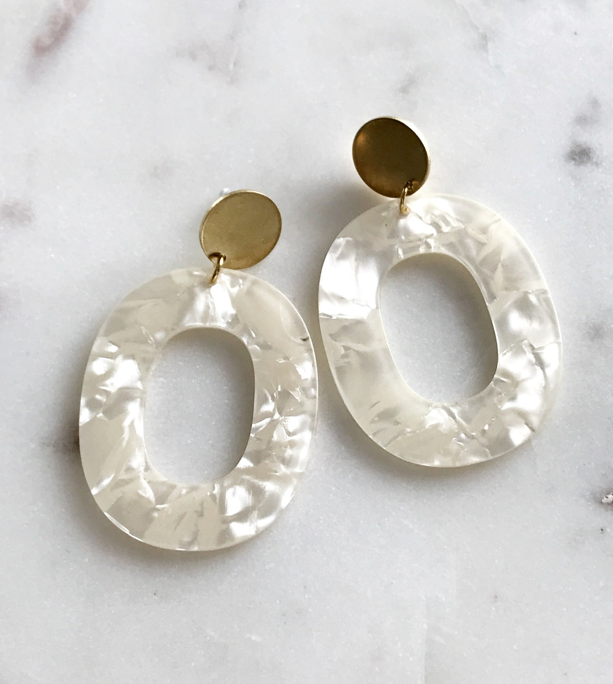 Coco Earrings - Frost
