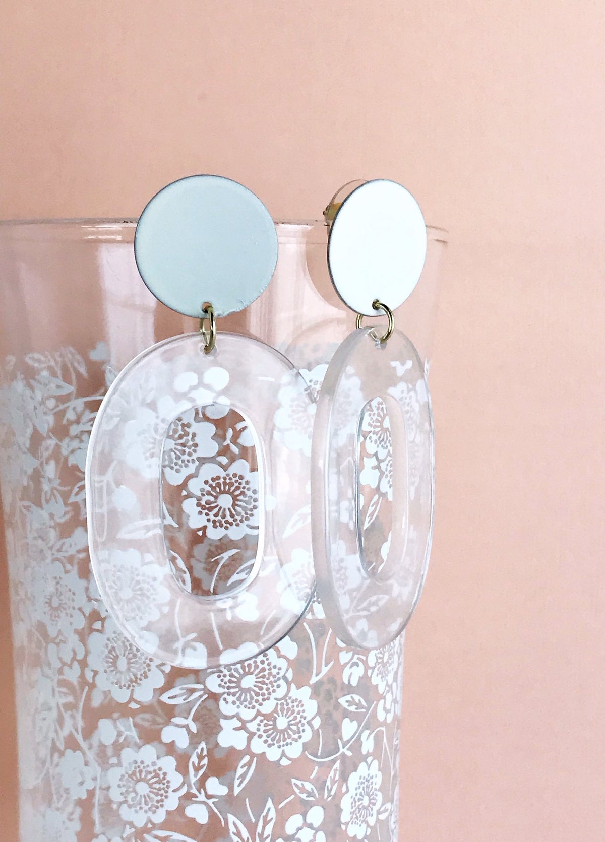 Coco Earrings - Ivory / Clear