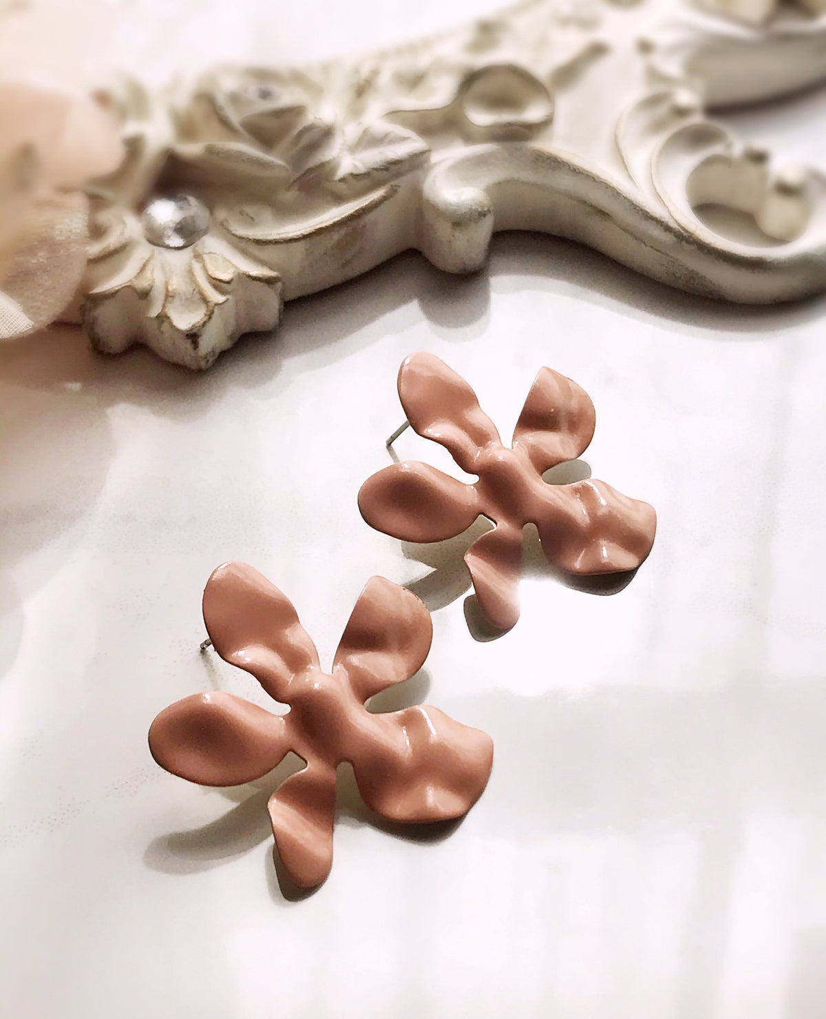 Daisy Earrings - Blush