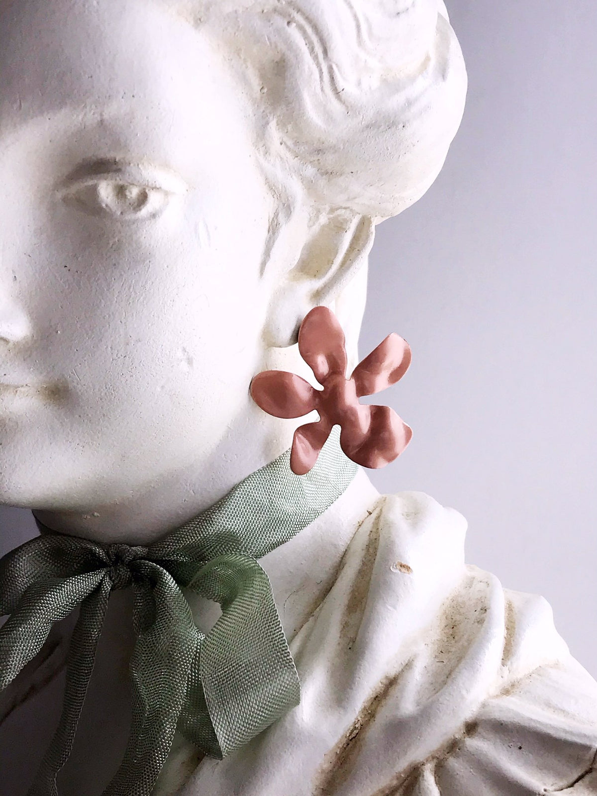 Daisy Earrings - Blush