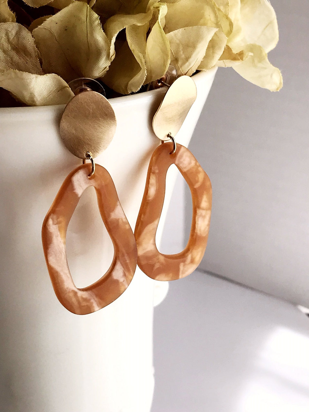 Dali Earrings - Caramel