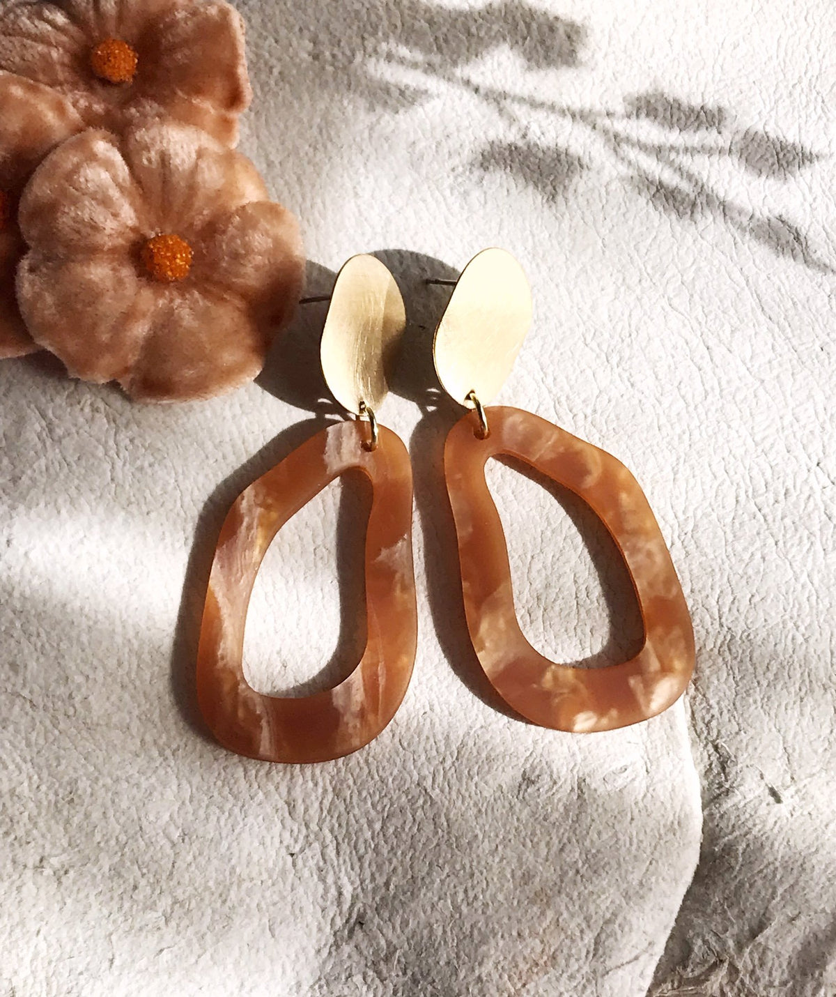 Dali Earrings - Caramel