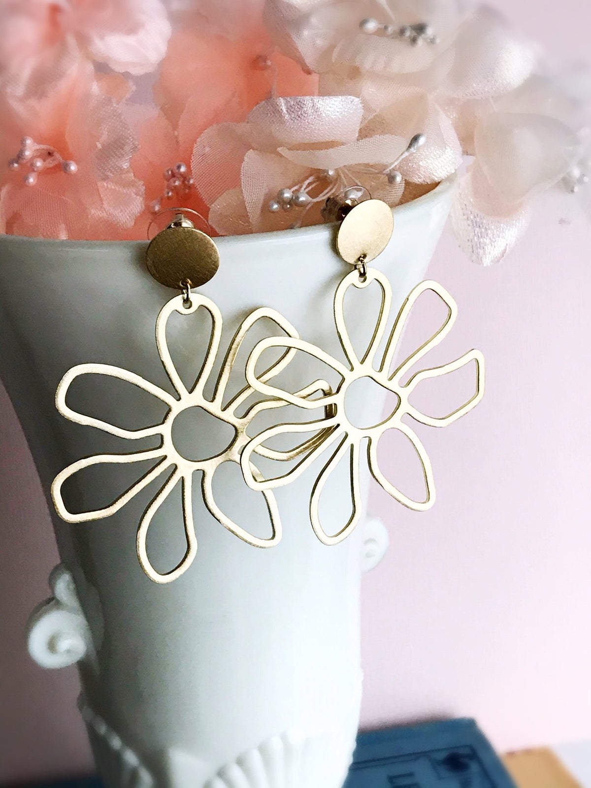 Flower Power Earrings - Brushed Brass