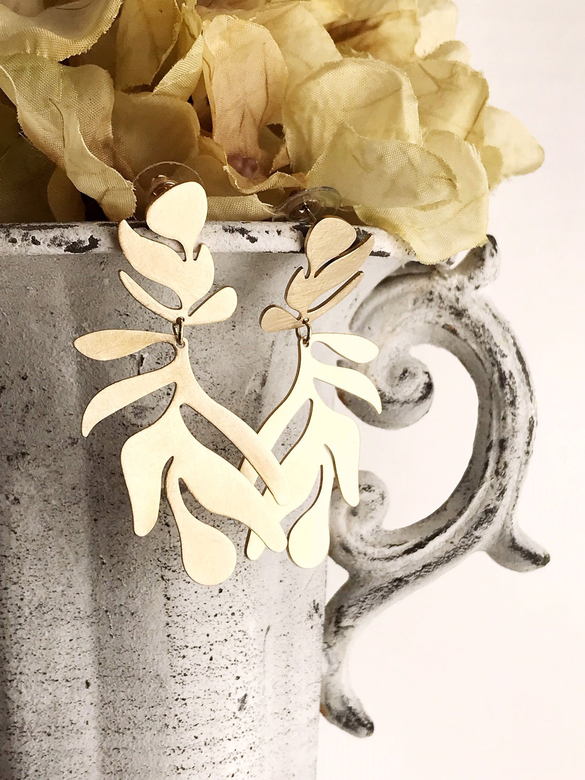 Frond Earrings - Brushed Brass