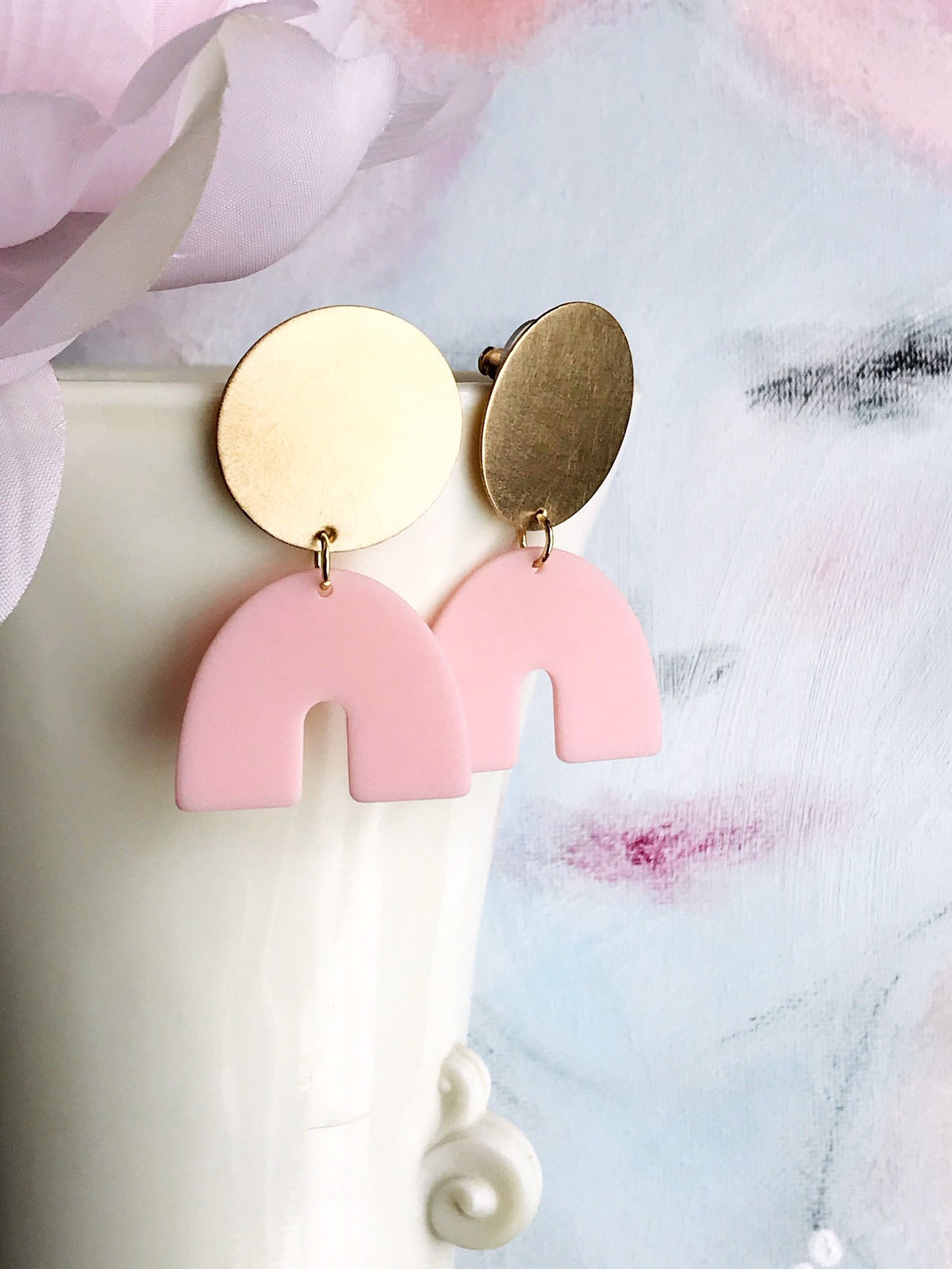 Juno Earrings - Petal Pink