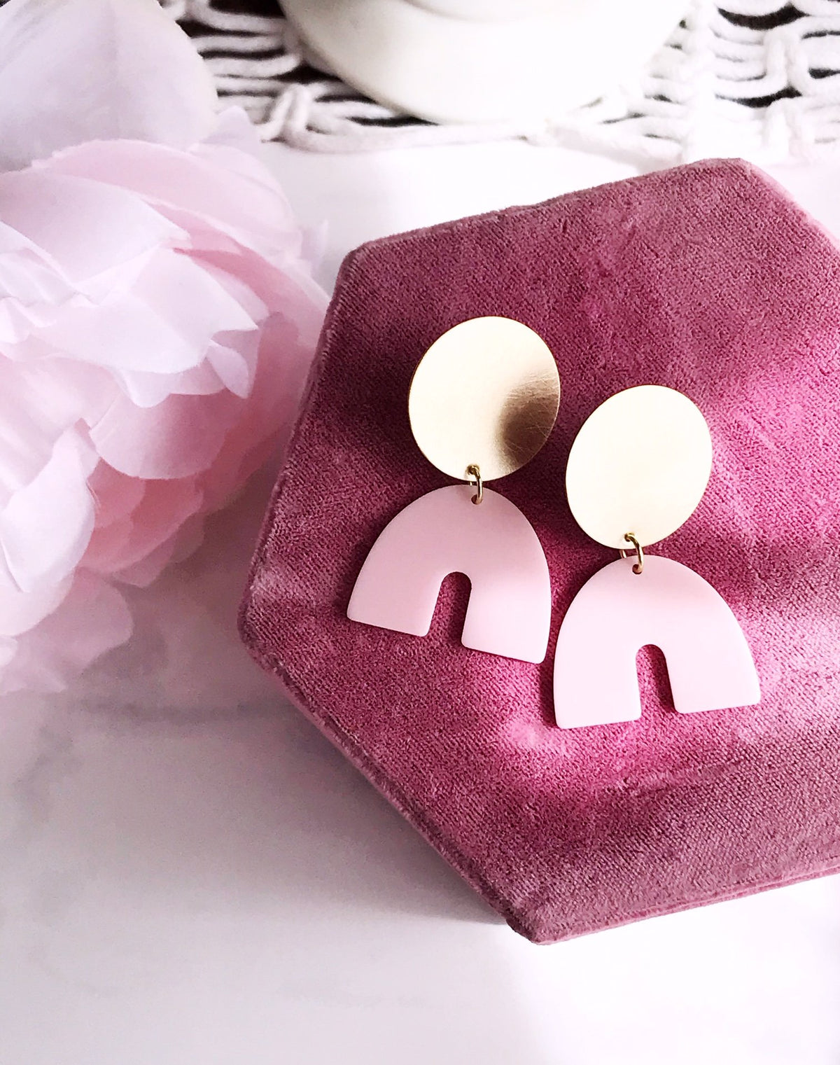 Juno Earrings - Petal Pink