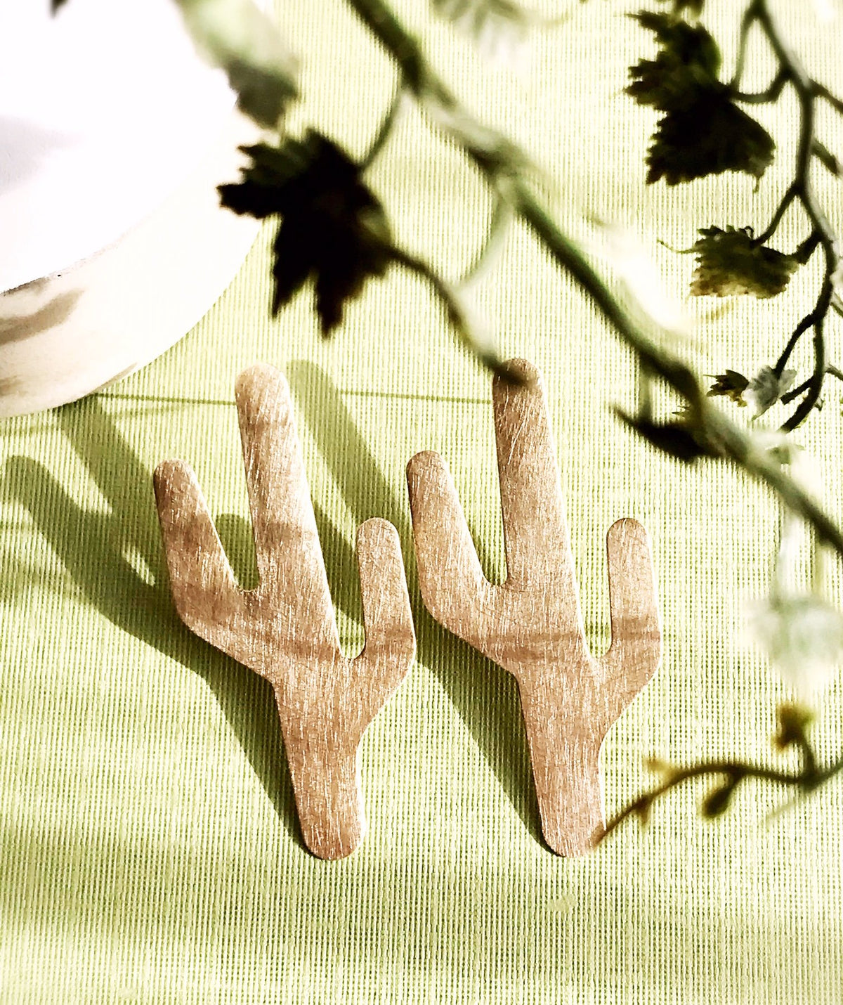 Saguaro Stud Earrings - Brushed Brass