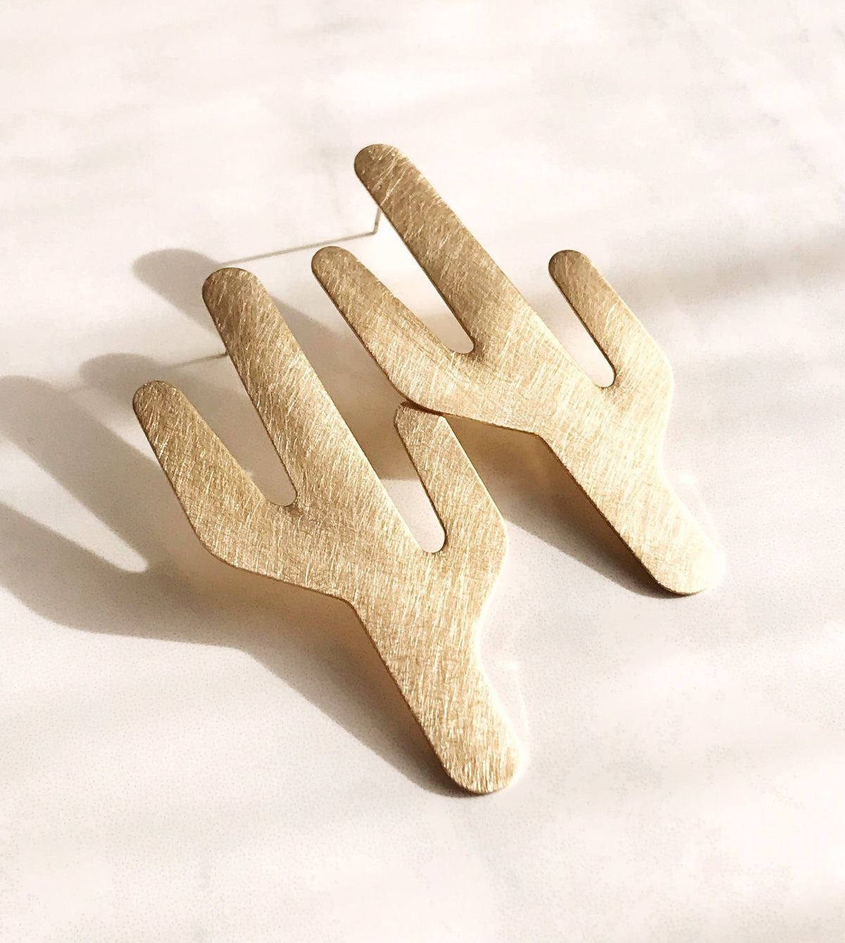 Saguaro Stud Earrings - Brushed Brass