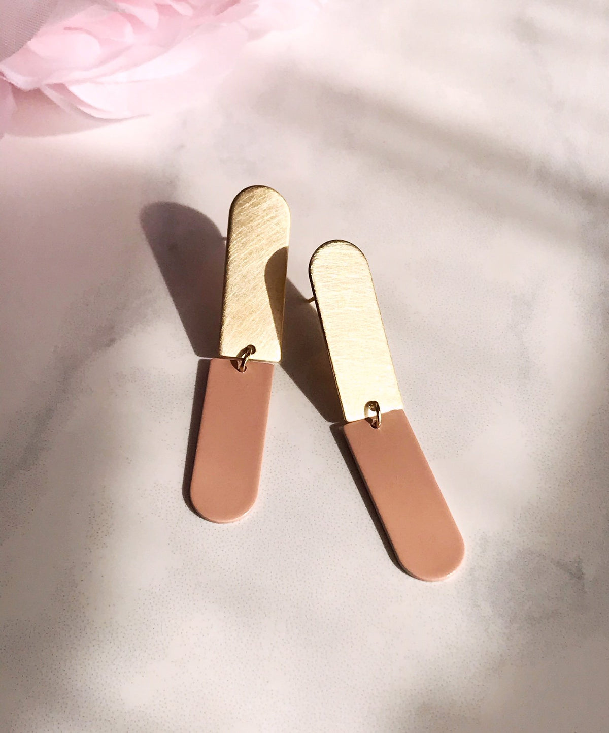 Split Bar Earrings - Blush