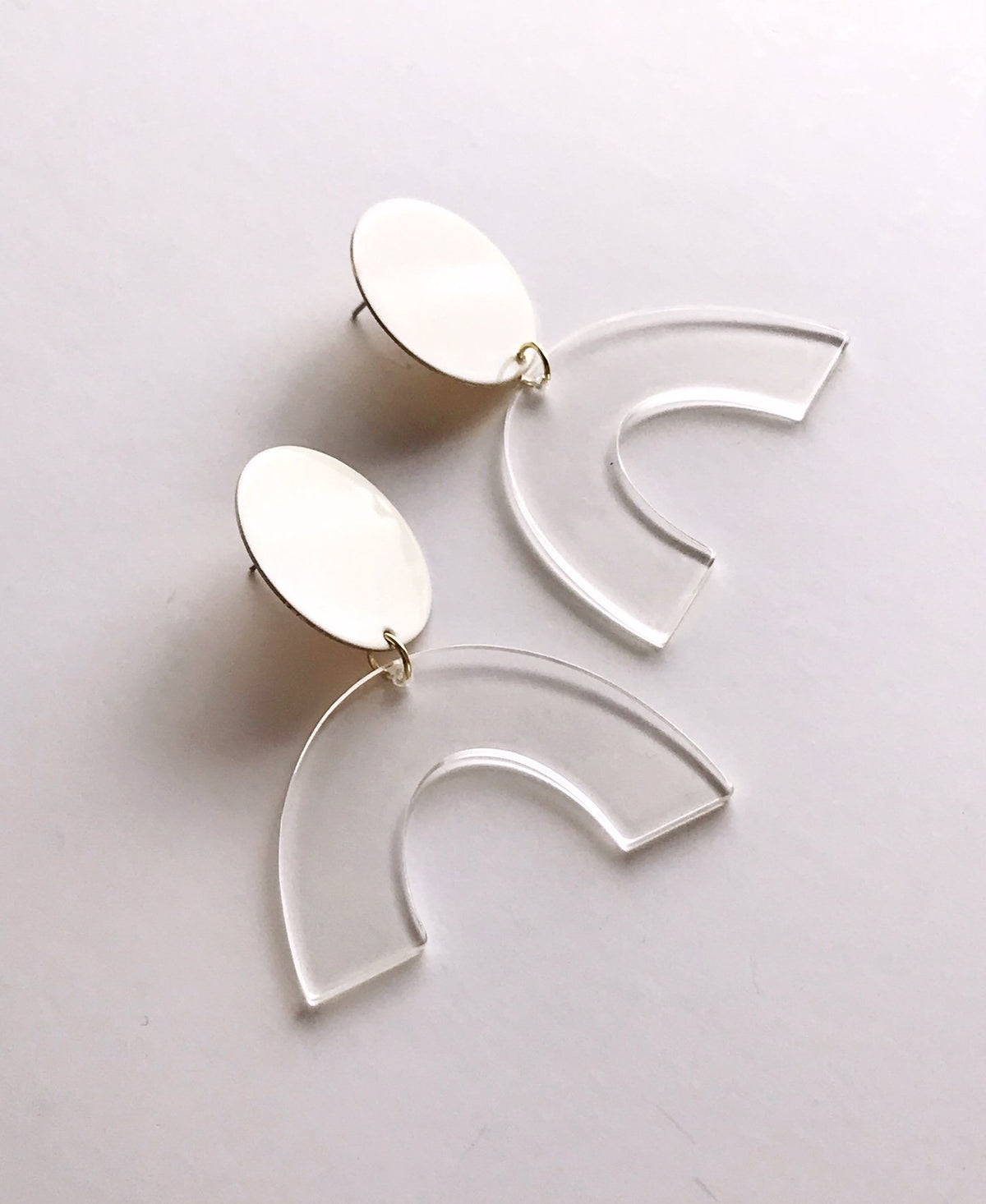 Sydney Earrings - Ivory / Clear