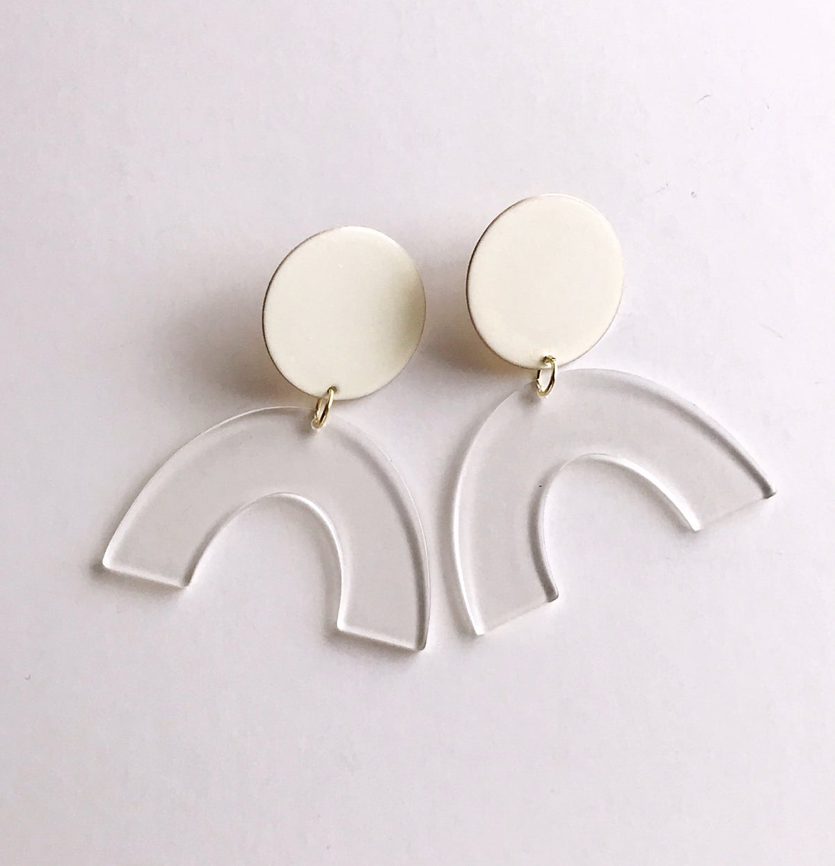 Sydney Earrings - Ivory / Clear